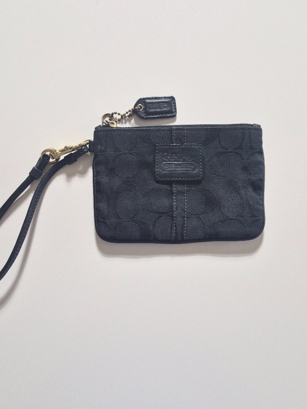 Coach Signature C Jacquard Wristlet Black Leather Tattersall Plaid Y2K